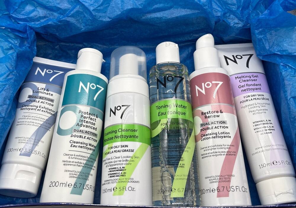 NO7 Skincare Cleanser Lot 6 Piece Bundle Protect Perfect Restore Renew Toning